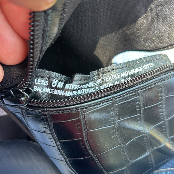 NWT Baretraps Lexi’s Black Croc Heels Strap Buckle Ankle Boots 8M Cut Out Sides - Picture 8 of 16